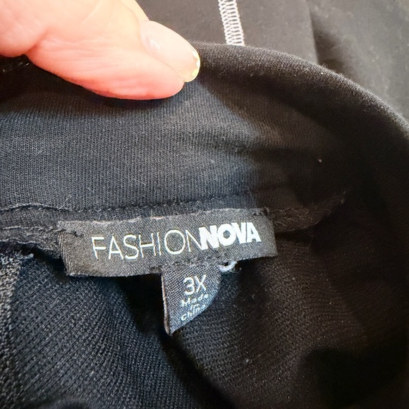 Fashion Nova Plus Size 3X Black Long Sleeve Mock Neck Bodycon Dress - Picture 8 of 9